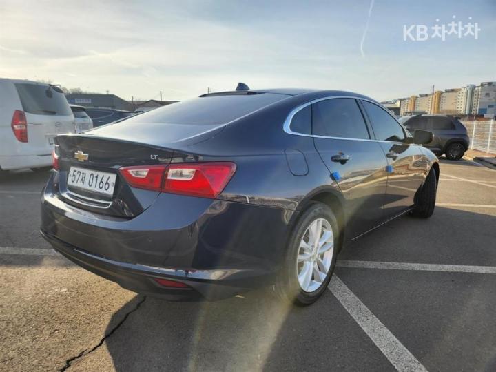 Chevrolet Malibu 1.5 Turbo LS 7