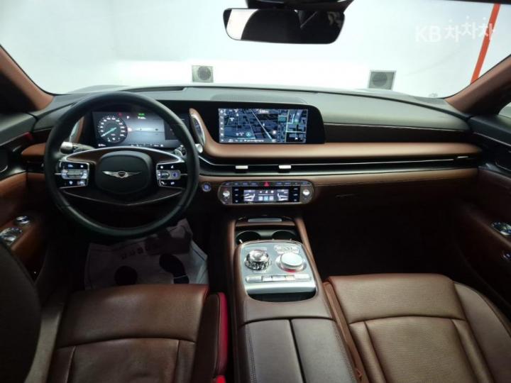 Genesis G90 RS4 3.5T AWD Base Type 8