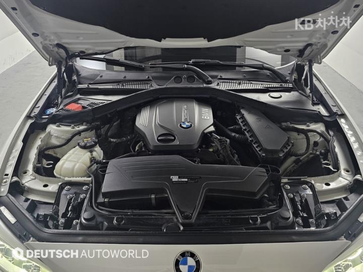 BMW 1 Series New 118d Sport Base Type 7