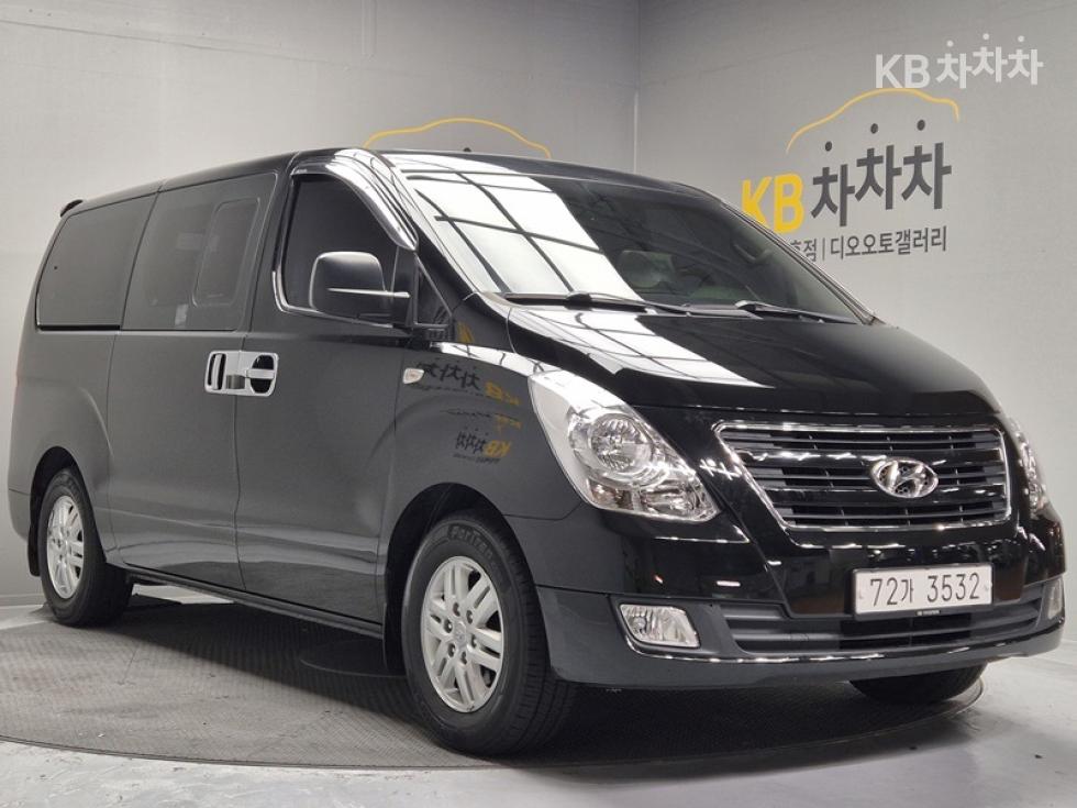 Hyundai 그랜드스타렉스 11인승 왜건 CVX 모던 - фото 1