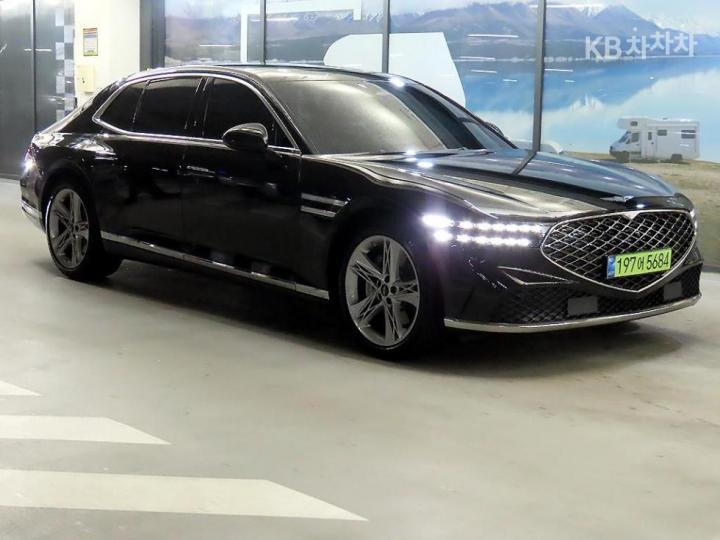 Genesis G90 RS4 3.5T AWD Base Type 2