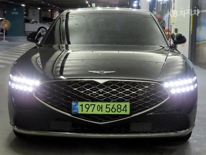 Genesis G90 RS4 3.5T AWD Base Type 3