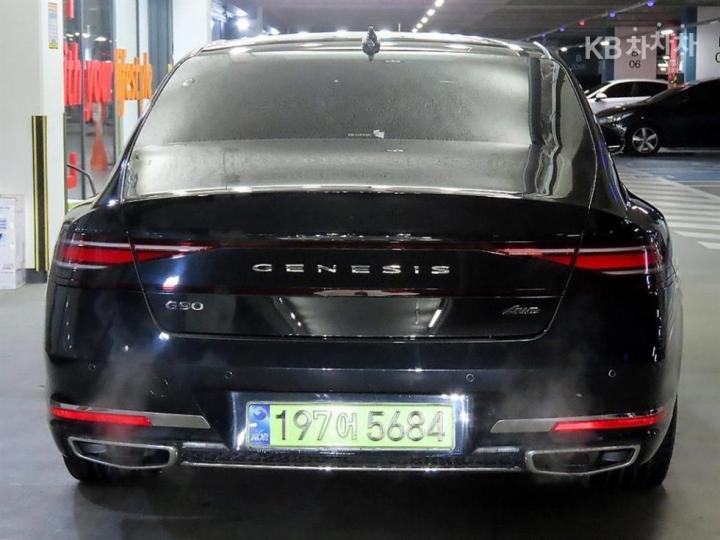 Genesis G90 RS4 3.5T AWD Base Type 6