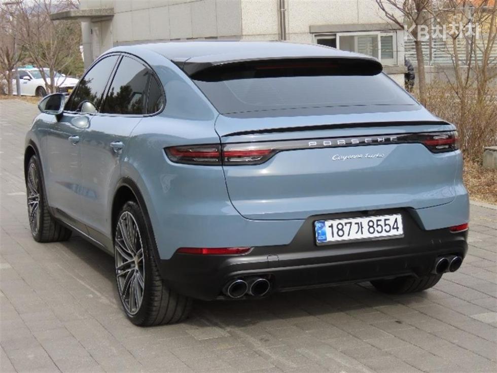 Porsche Cayenne — miniaturë 4