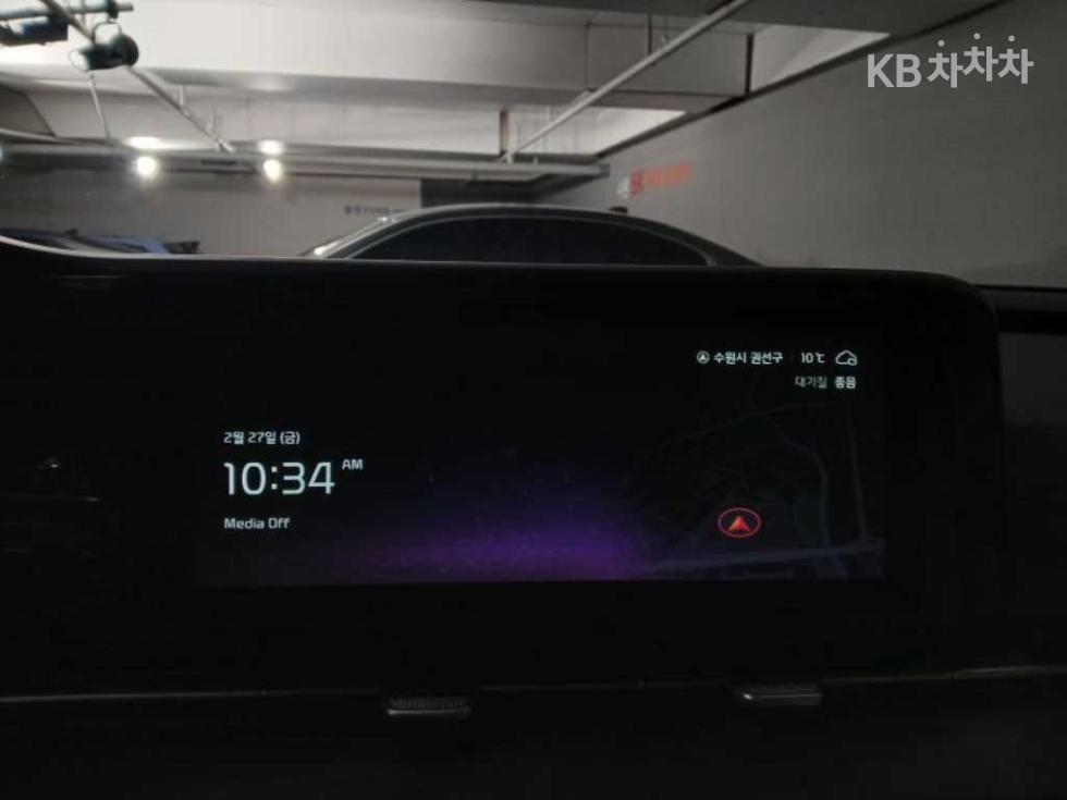 2023 - kia carnival