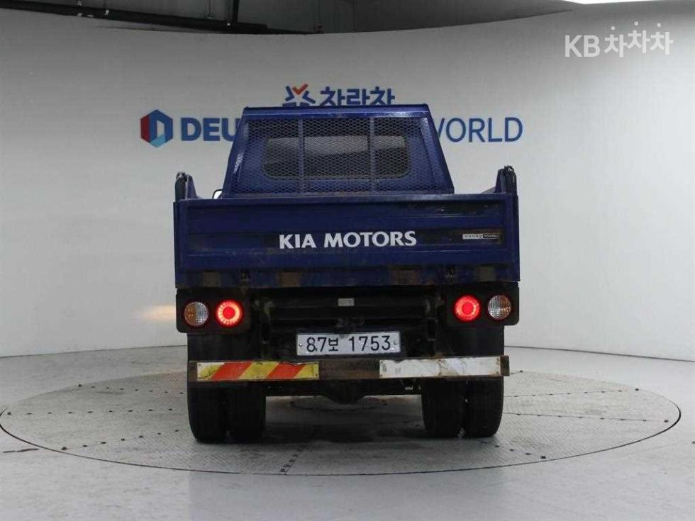 2019 - kia bongo iii