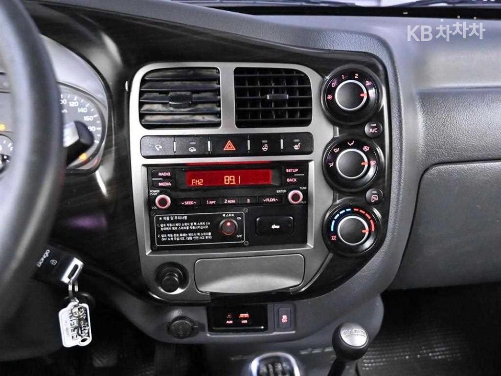 2019 - kia bongo iii