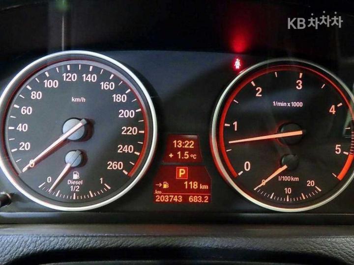 BMW X5 E70 4.0d xDrive E70 2010-2013 10