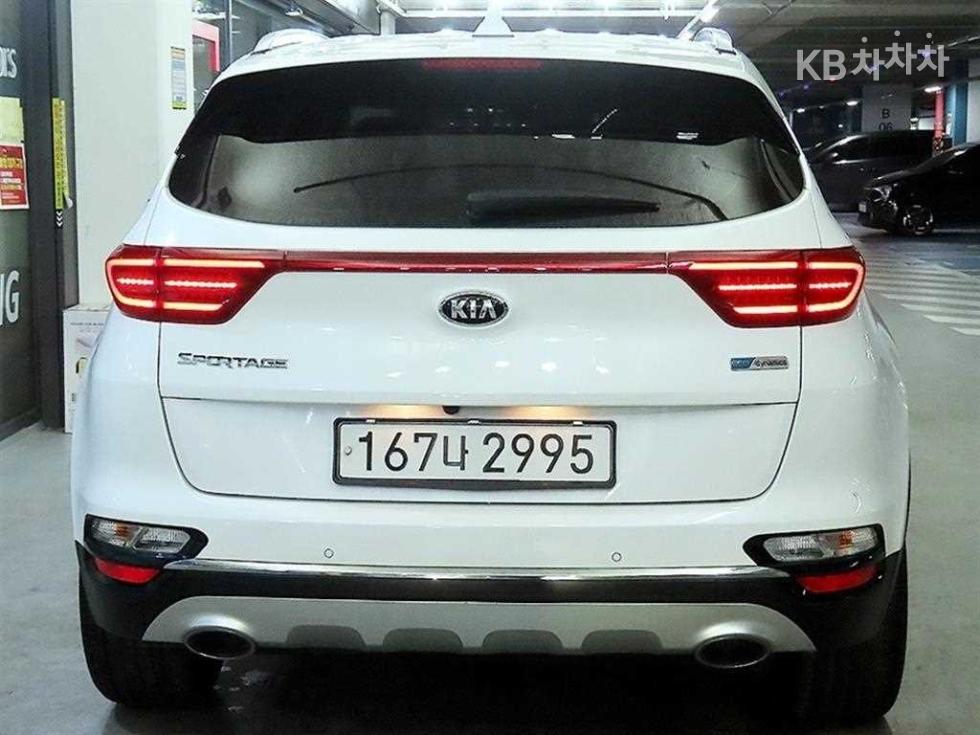 2020 - kia sportage