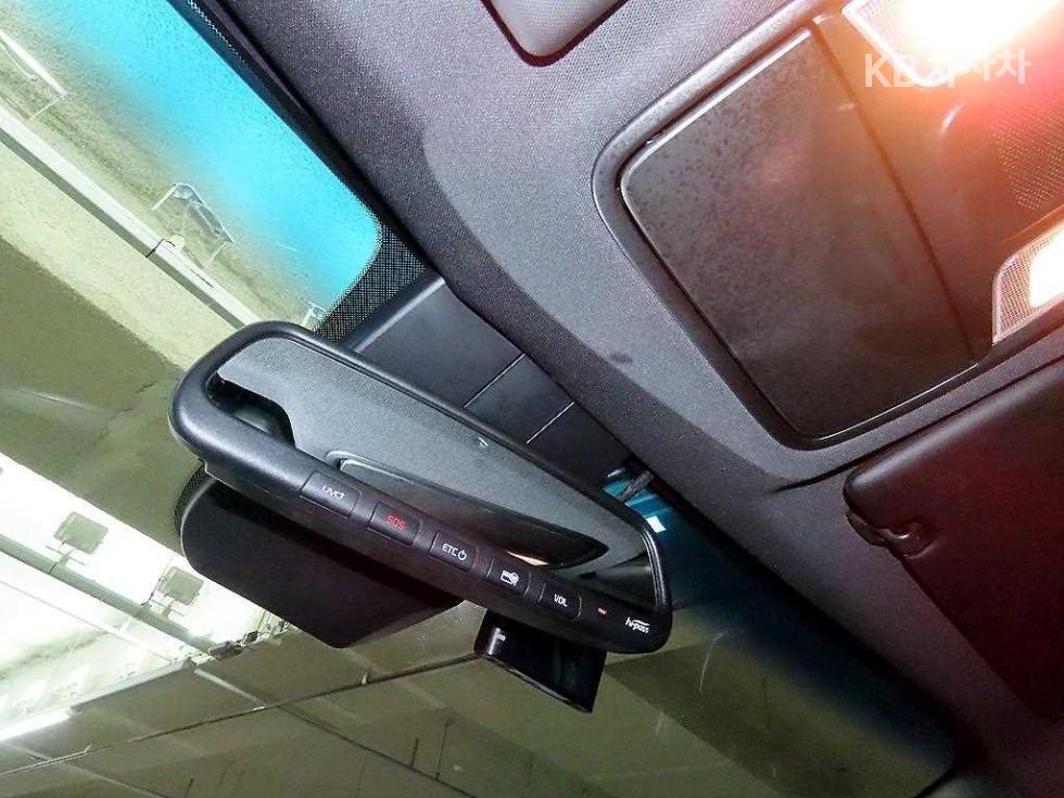 2020 - kia sportage
