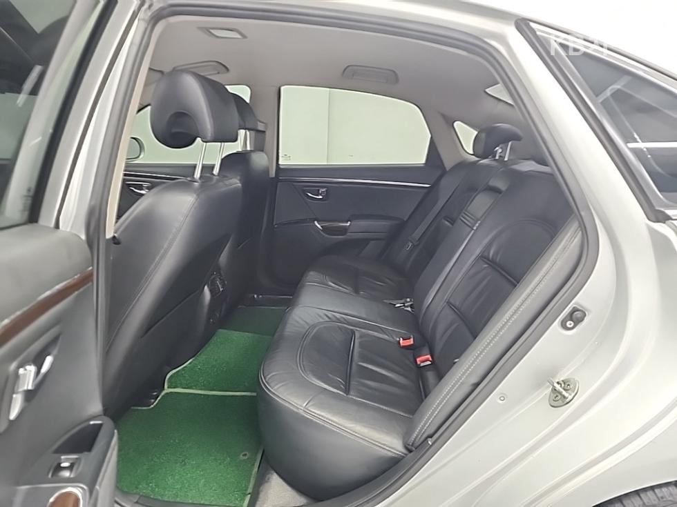 Hyundai Grandeur — miniaturë 12