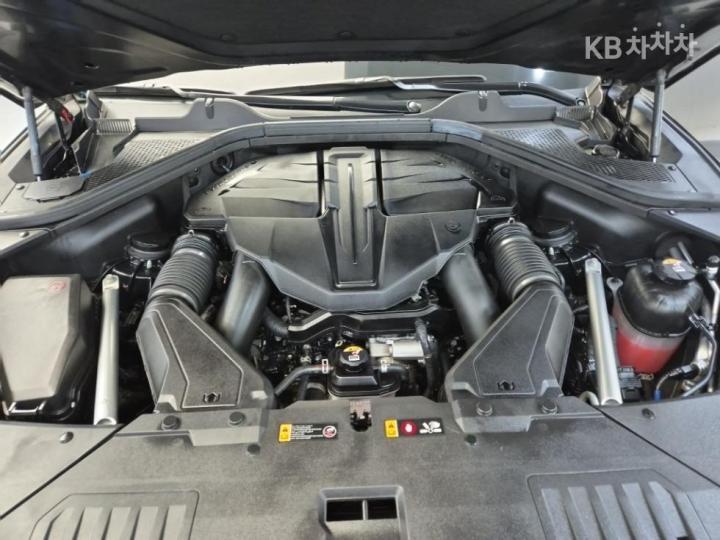 Genesis GV80 3.5 Turbo Gasoline AWD 6