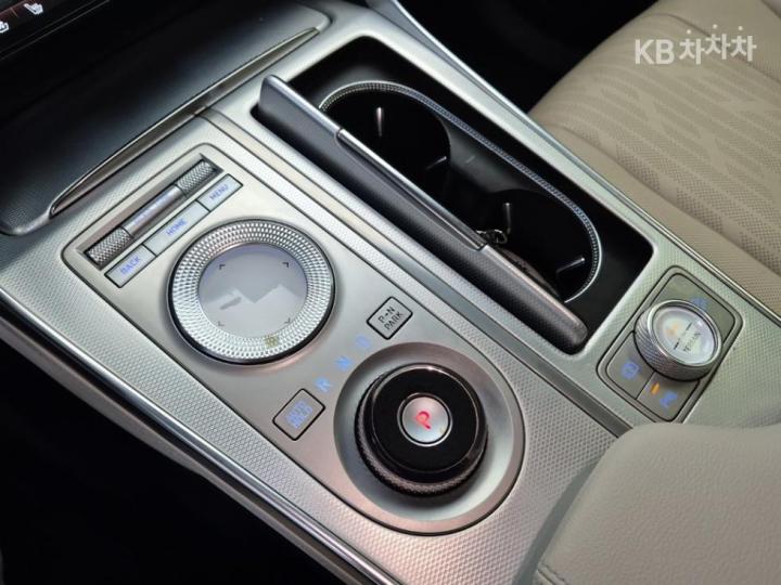 Genesis GV80 3.5 Turbo Gasoline AWD 9