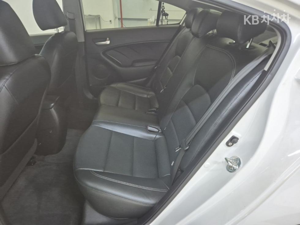 2013 - kia k3