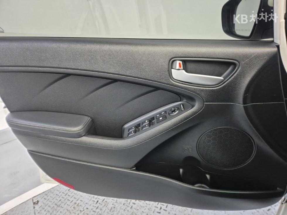 2013 - kia k3