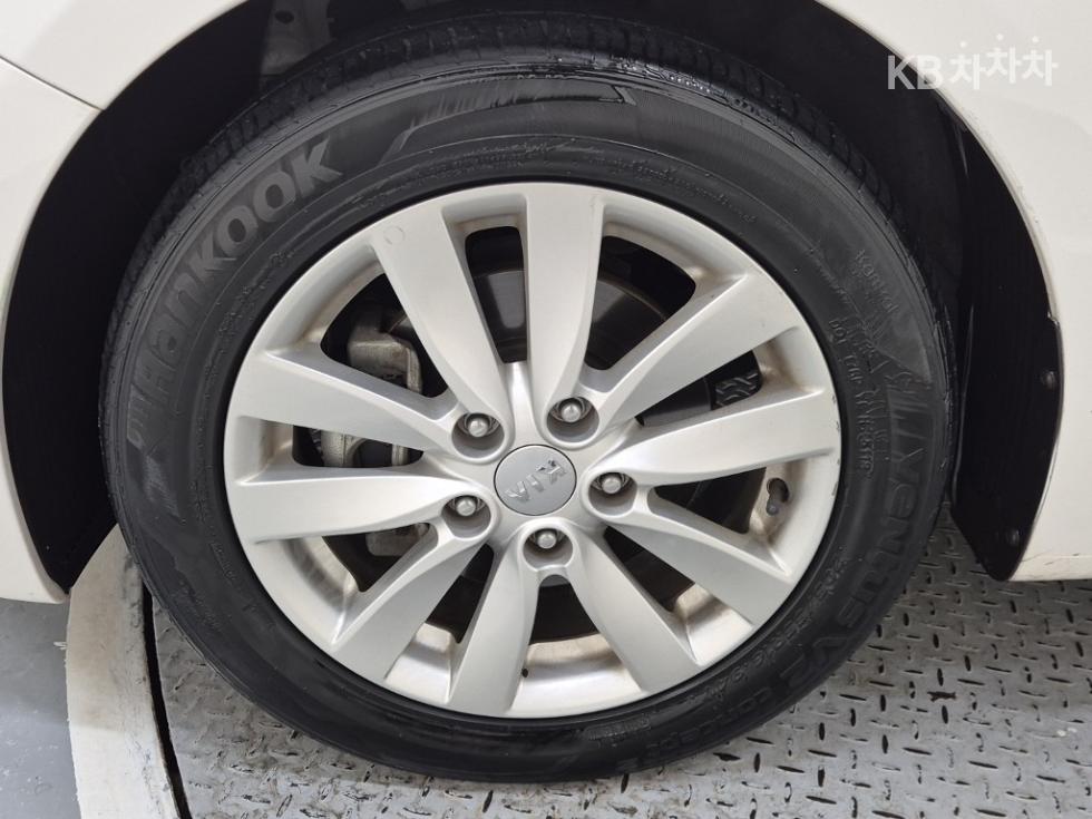 2013 - kia k3