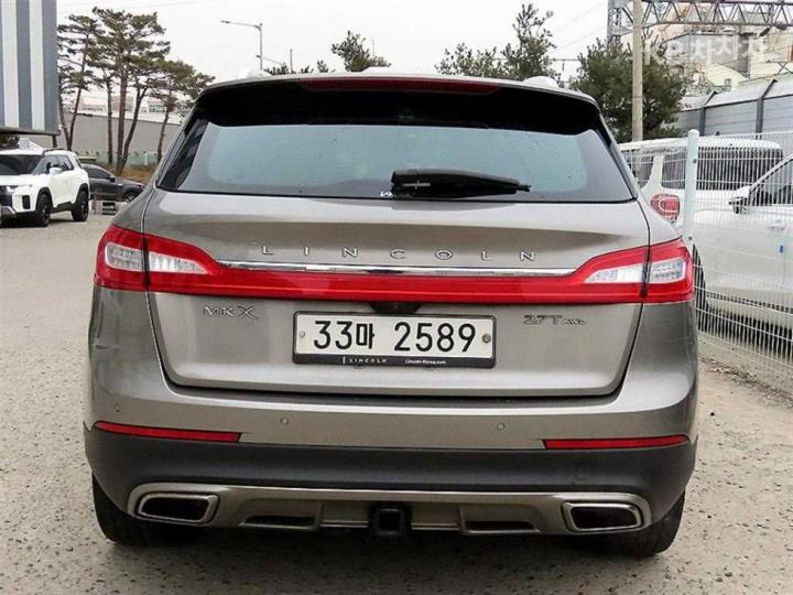 Lincoln MKX 2.7 AWD Reserve 5