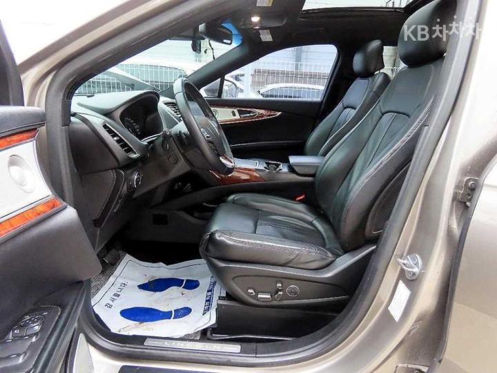 Lincoln MKX 2.7 AWD Reserve 6