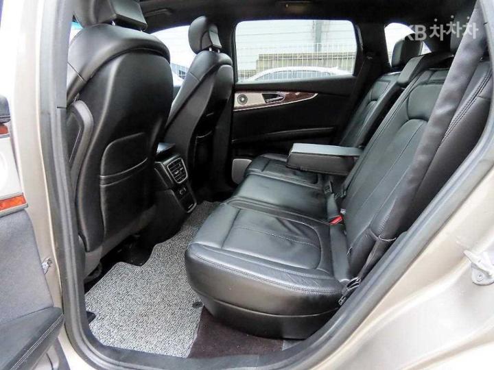 Lincoln MKX 2.7 AWD Reserve 7