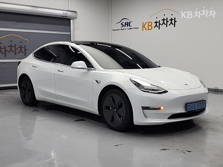 Tesla Model 3 Long Range 5