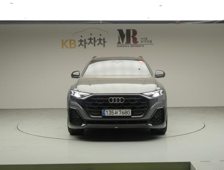 Audi Q8 3.0 55 TFSI Quattro Premium 5