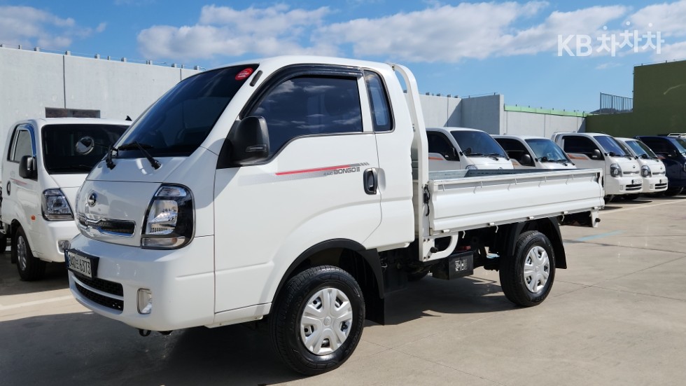 2022 - kia bongo iii