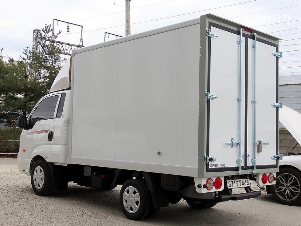 2025 - kia bongo iii