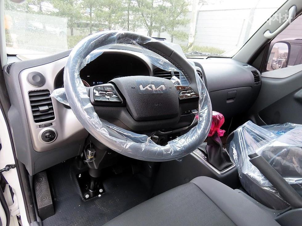 2025 - kia bongo iii