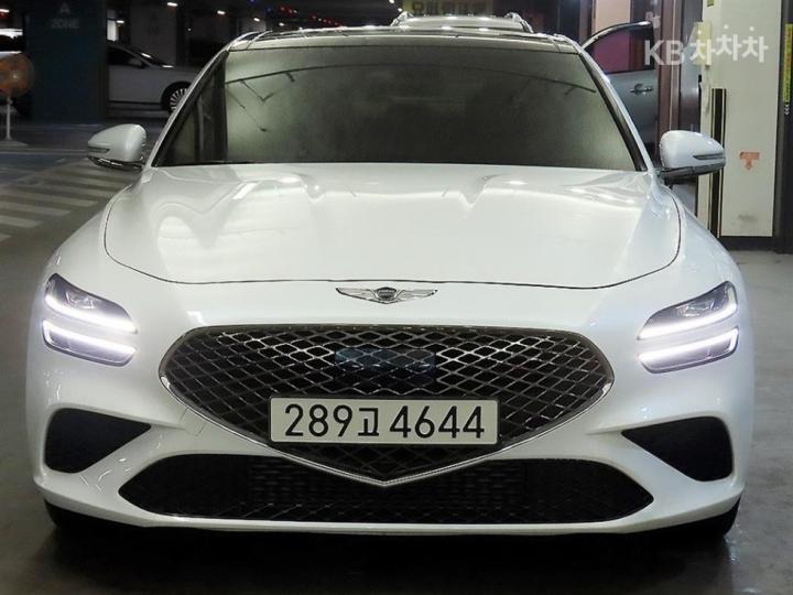 Genesis G70 2.0T 4WD Standard