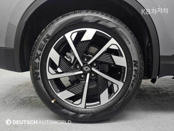 Renault QM6 2.0 LPe 2WD RE 6