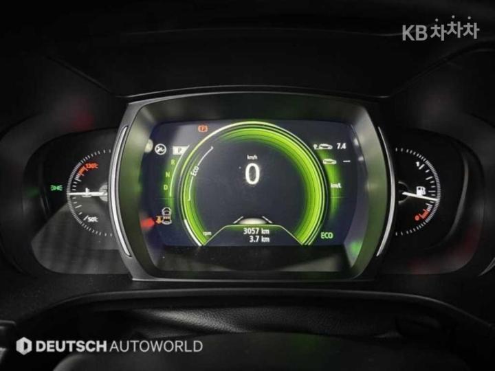 Renault QM6 2.0 LPe 2WD RE 9