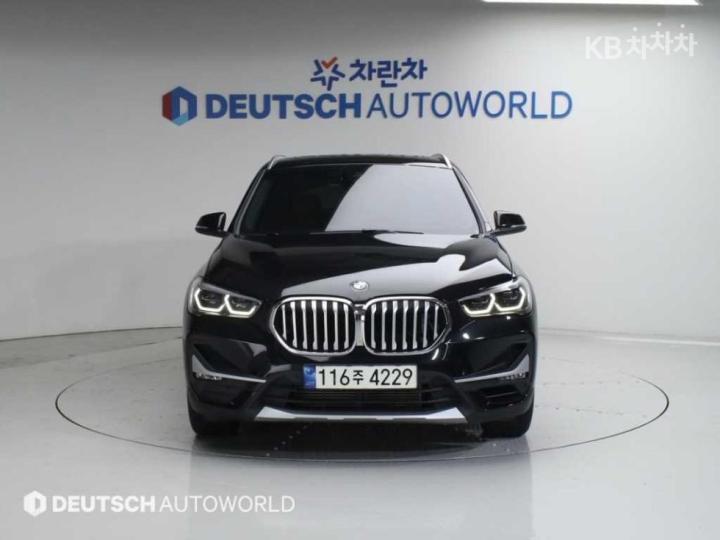BMW X1 F48 xDrive 20i M Sport Package — фото 3