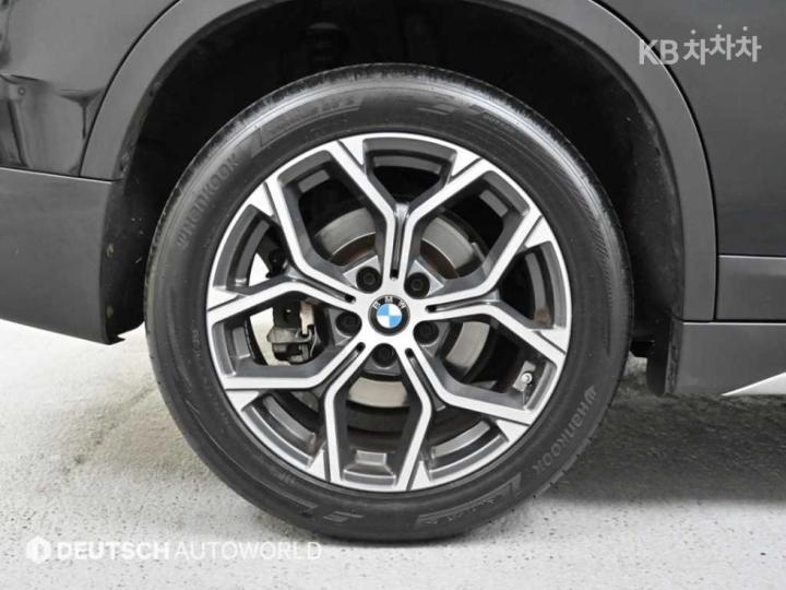 BMW X1 F48 xDrive 20i M Sport Package — фото 5