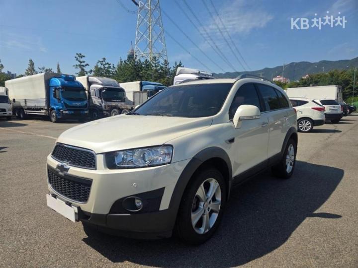 Chevrolet Captiva 2WD LT 3
