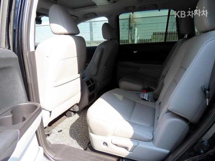 Honda Pilot 3.5 V6 4WD Elite 7