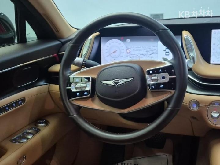 Genesis G90 RS4 3.5T AWD Base Type 10