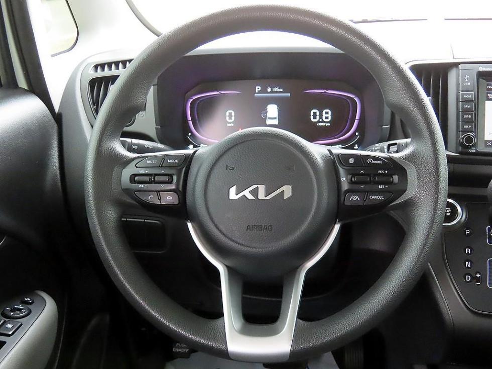 2023 - kia kia