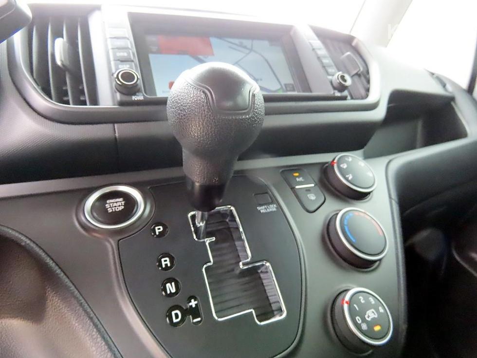 2023 - kia kia