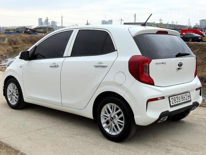 Kia Morning Urban JA 1.0 Gasoline Prestige 4