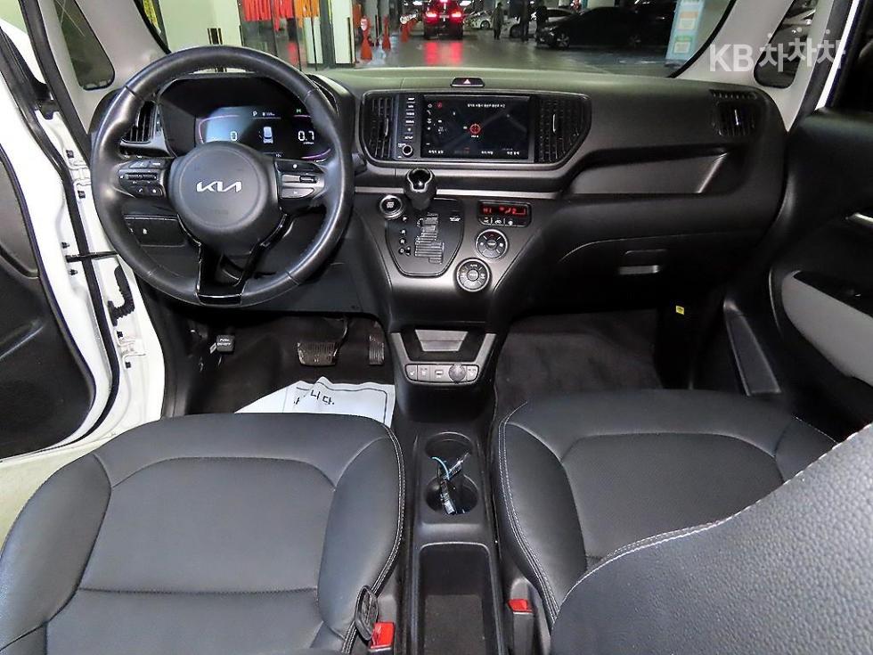 2024 - kia kia