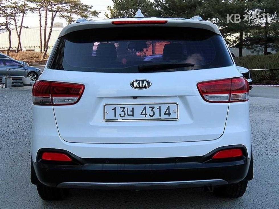 2016 - kia sorento