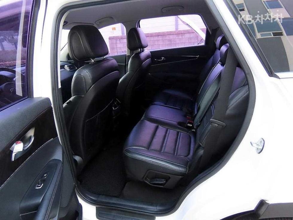 2016 - kia sorento