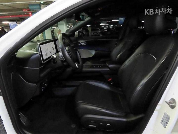 Hyundai IONIQ 6 CE Long Range AWD Prestige 7