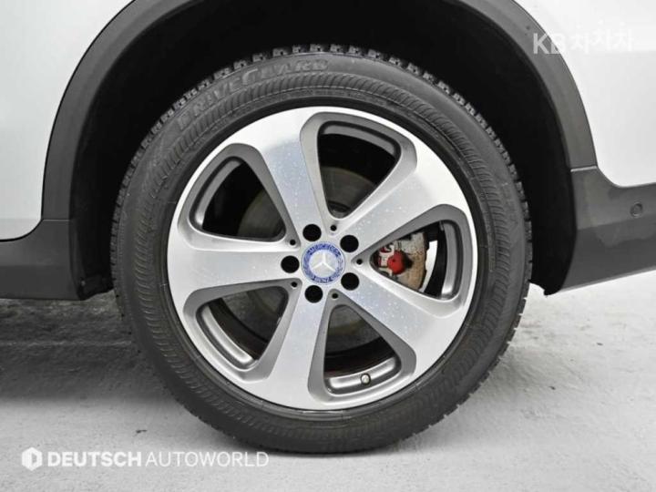 Mercedes-Benz GLC-Class X253 220d 4Matic Base Type 6