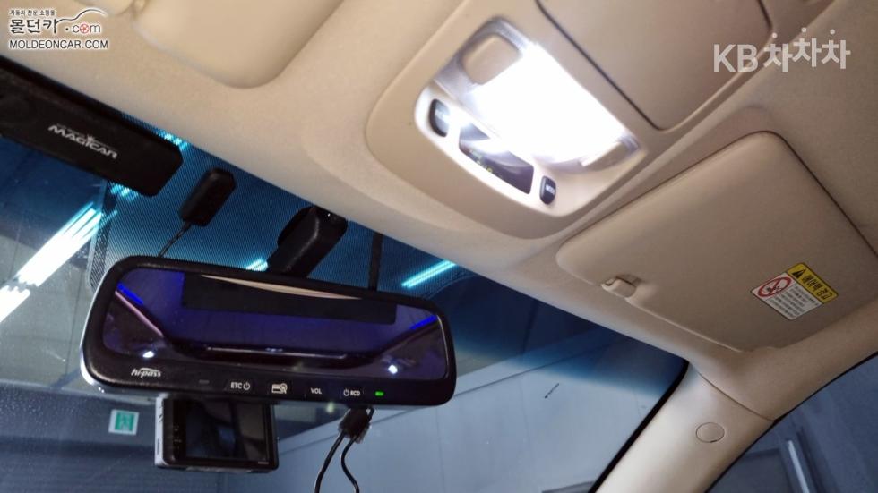 2011 - kia carnival