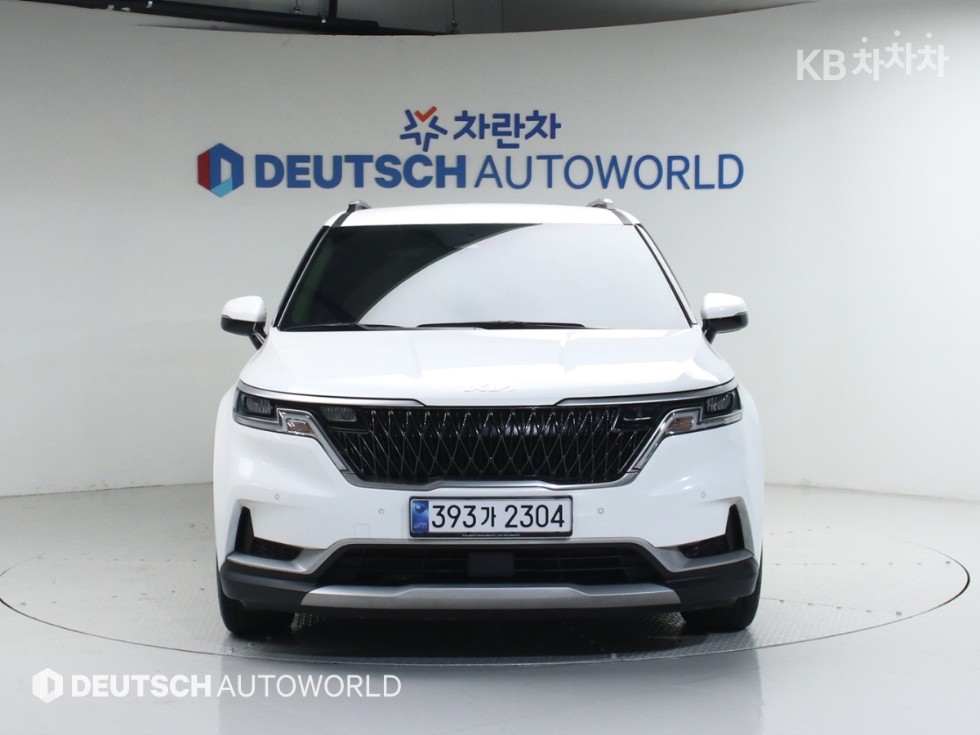 2022 - kia carnival