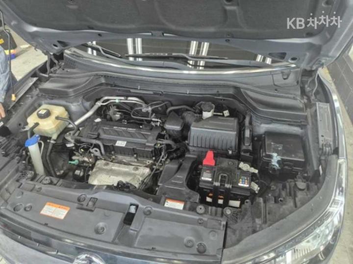 KG Mobility (Ssangyong) Tivoli Gasoline VX 7