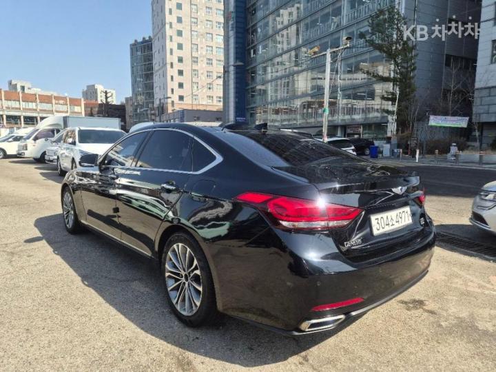 Hyundai Genesis DH G330 Modern AWD Base Type 8