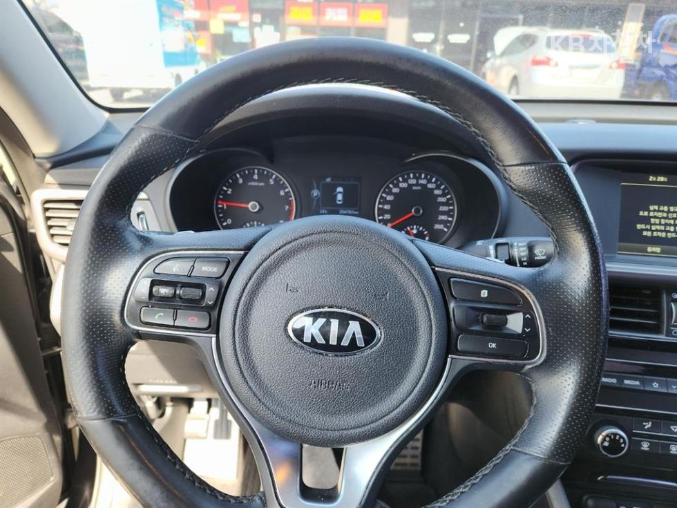 2018 - kia k5