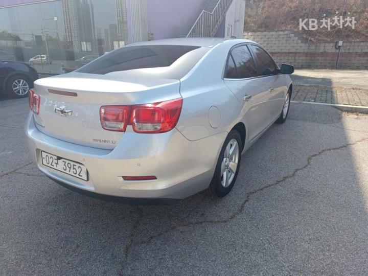 Chevrolet Malibu 2.0 LT Deluxe Pack 6